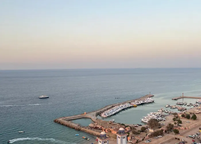 Aparthotel Porto Sokhna Pyramids Sea View